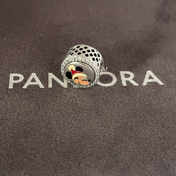 Pandora Disney Happy Holiday Exclusive Charm - Picture 3 of 4